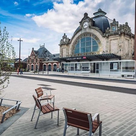 Appartement Cozy En Face De La Gare - Saint-Brieuc Exterior foto